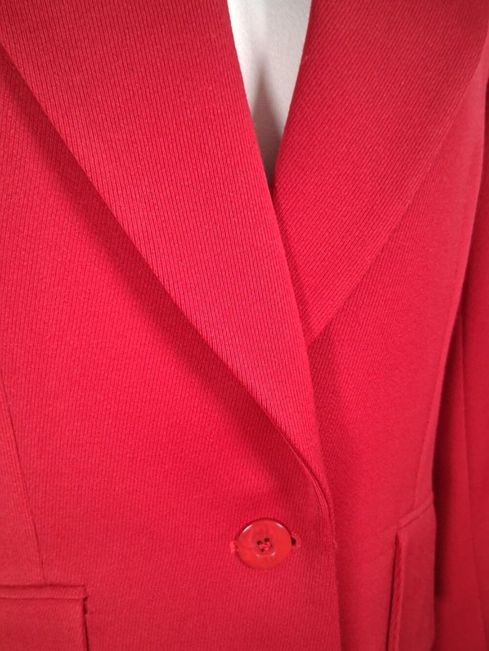 Vintage Isaac Mizrahi Wool Crimson Blazer size US 8 - Picture 6 of 8
